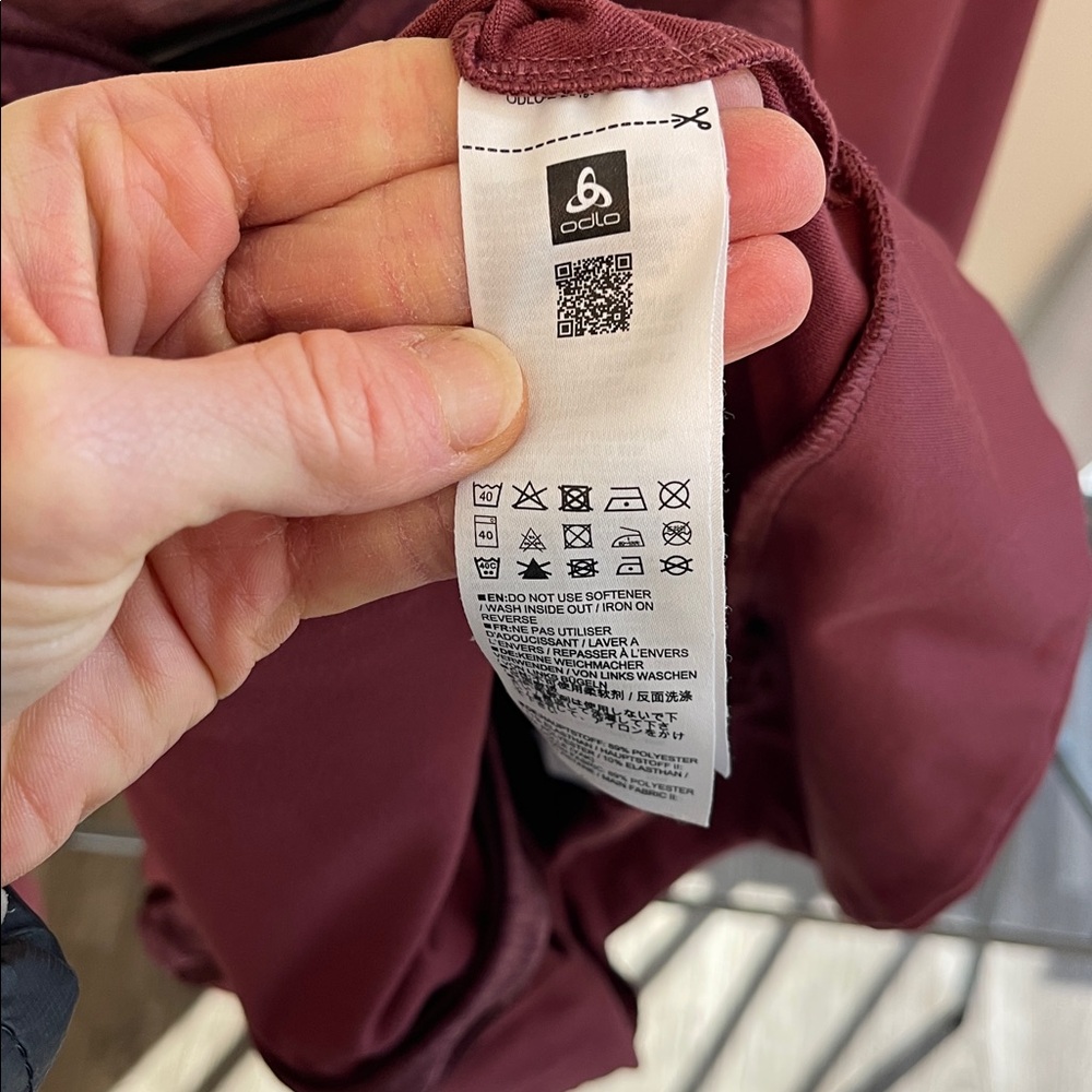 Odlo Millennium Yakwarm Hooded Jacket Women’s XS Red - Picture 7 of 8
